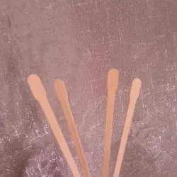 Aplicadores pequeños de madera