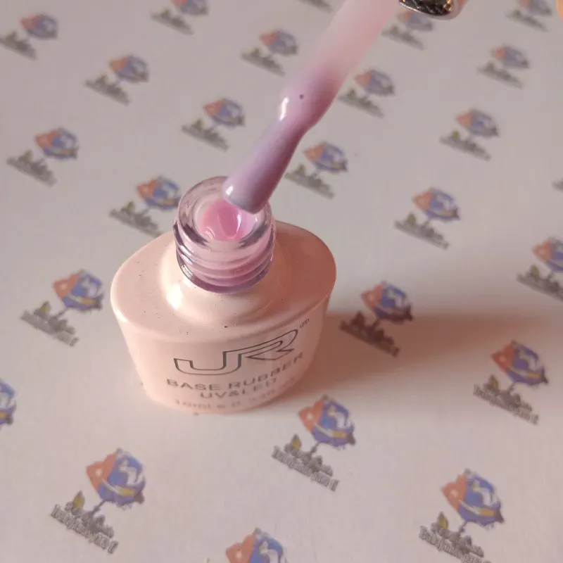 Base rubber JR #4