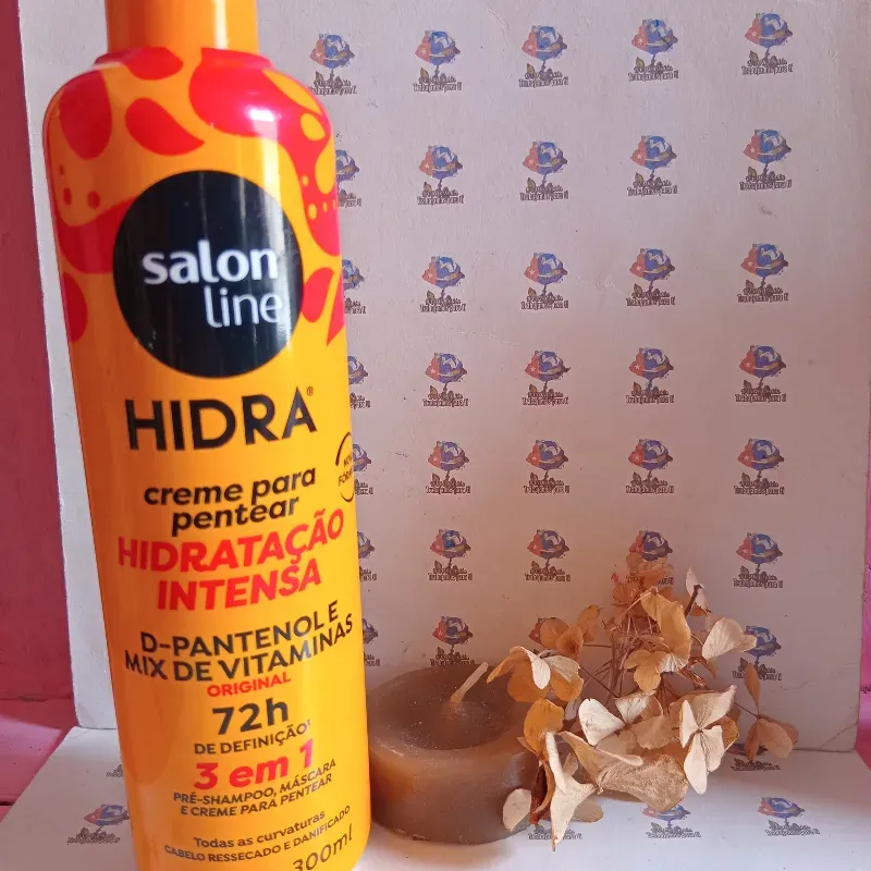 Crema de peinar definidora