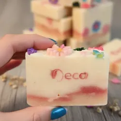 Jabón artesal de rosas de Damasco de 95g