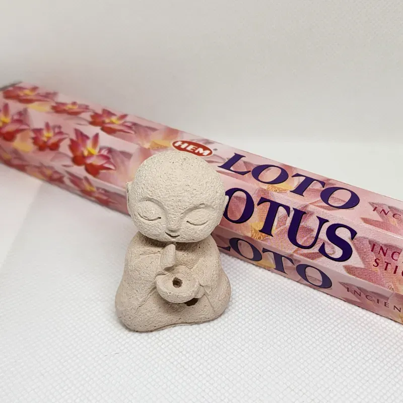 Portainciensos + estuche de inciensos 