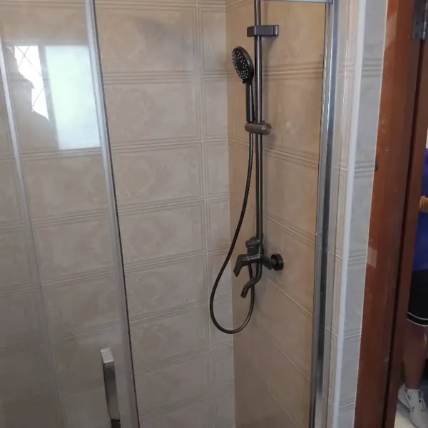 Especialistas en ferretería de lujo. Hacemos de sus sueños una realidad.