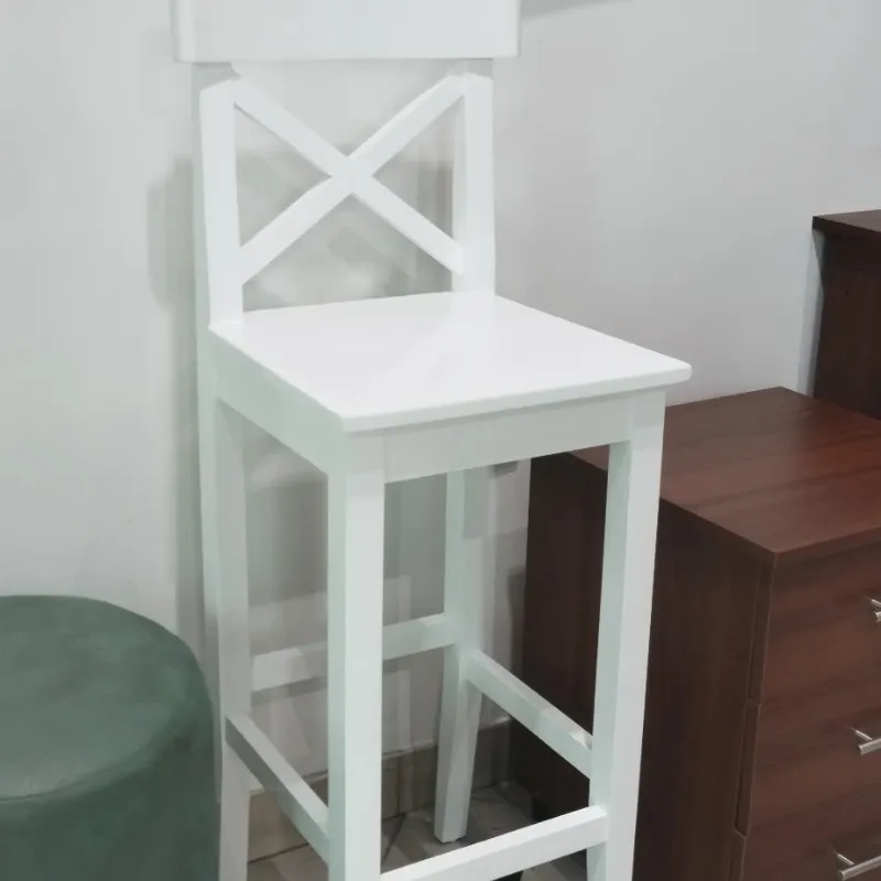 Banqueta de madera