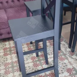 Banqueta de madera
