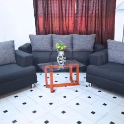 Conjunto de sofá y butaca Pavel