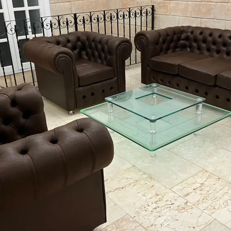 Conjunto de sofá y butacas Chesterfield