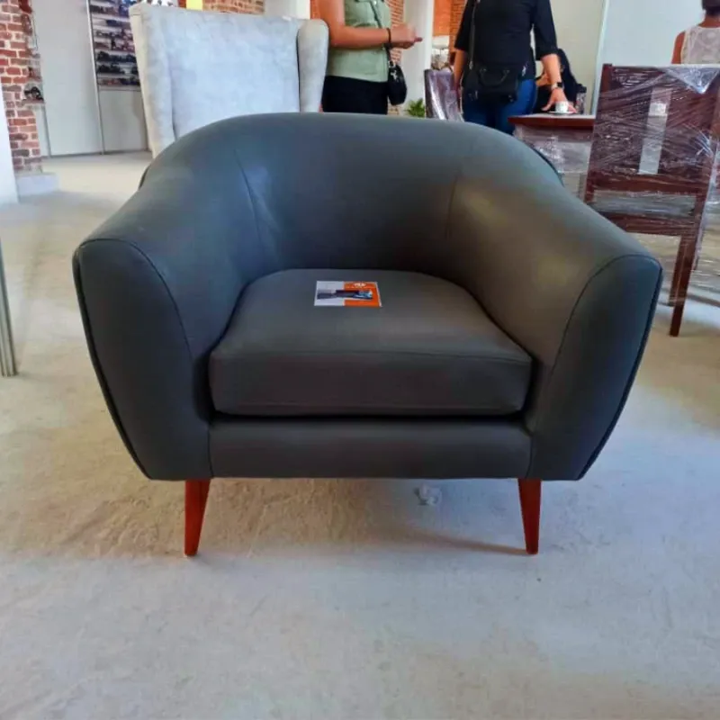 Conjunto sofá y butacas Daphne
