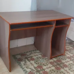 Mesa de computadora