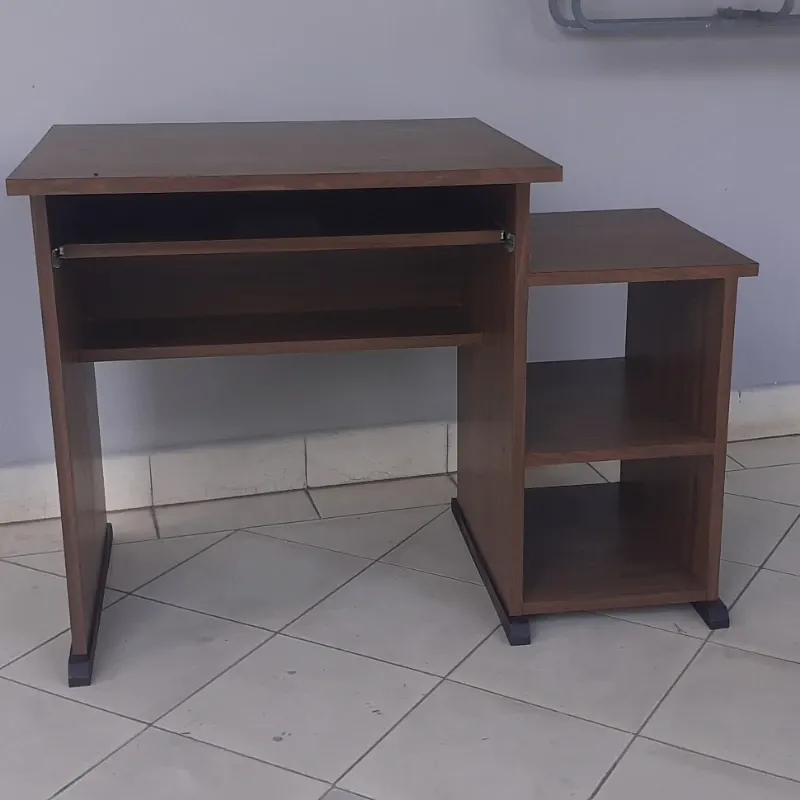 Mesa de computadora