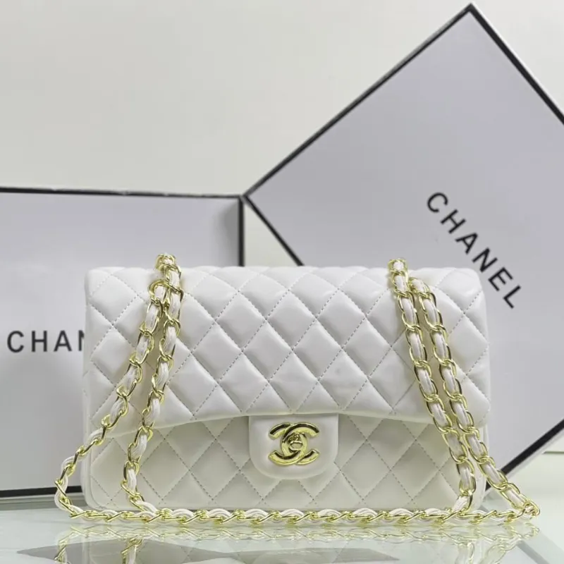 Chanel ✨