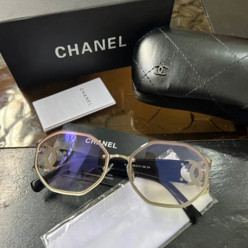 Gafas Chanel ✨
