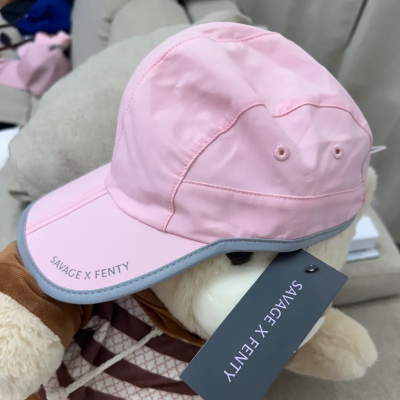 Gorras Savaje x Fenty by Rihanna ✨