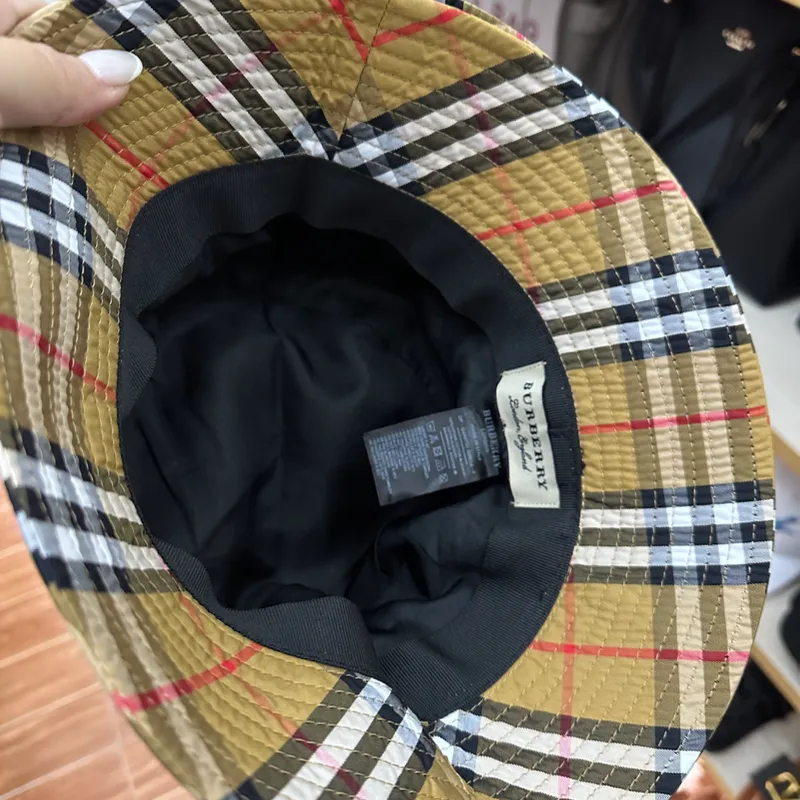 Pachanga Burberry ✨