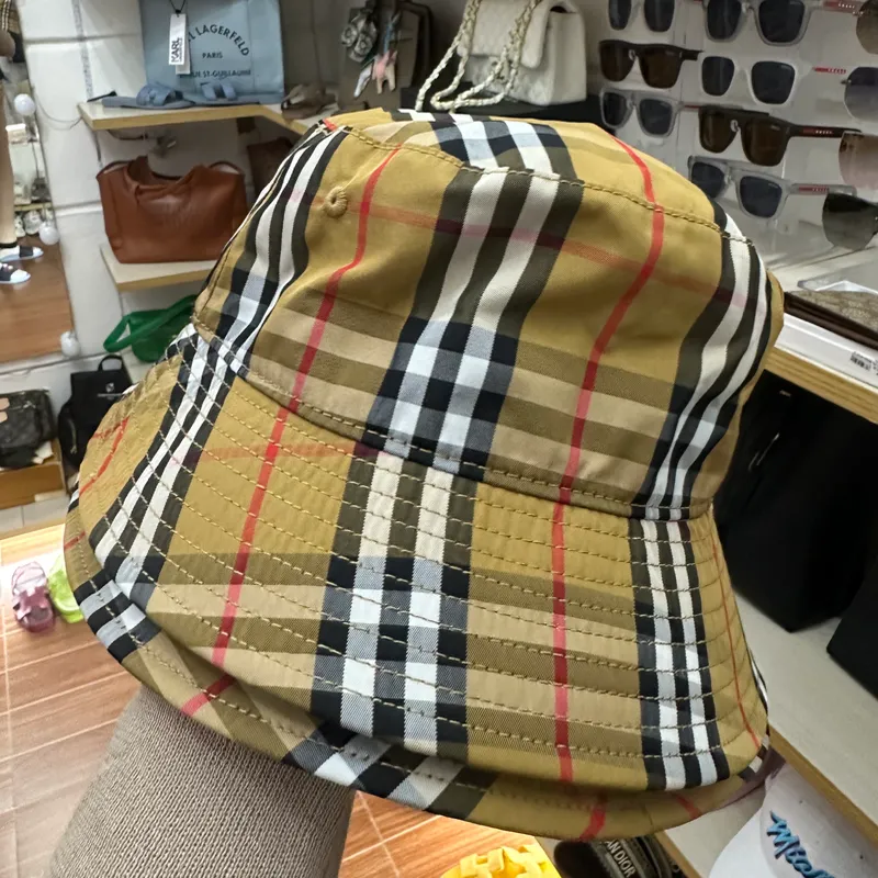 Pachanga Burberry ✨