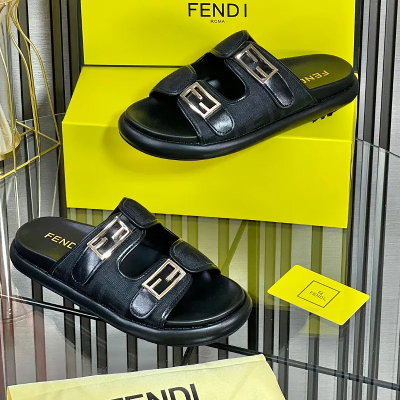 Sandalias Fendi ✨