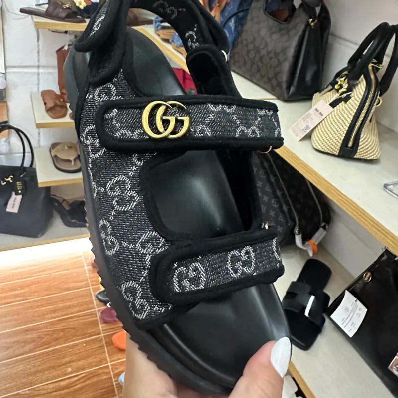Sandalias Prácticas Gucci 