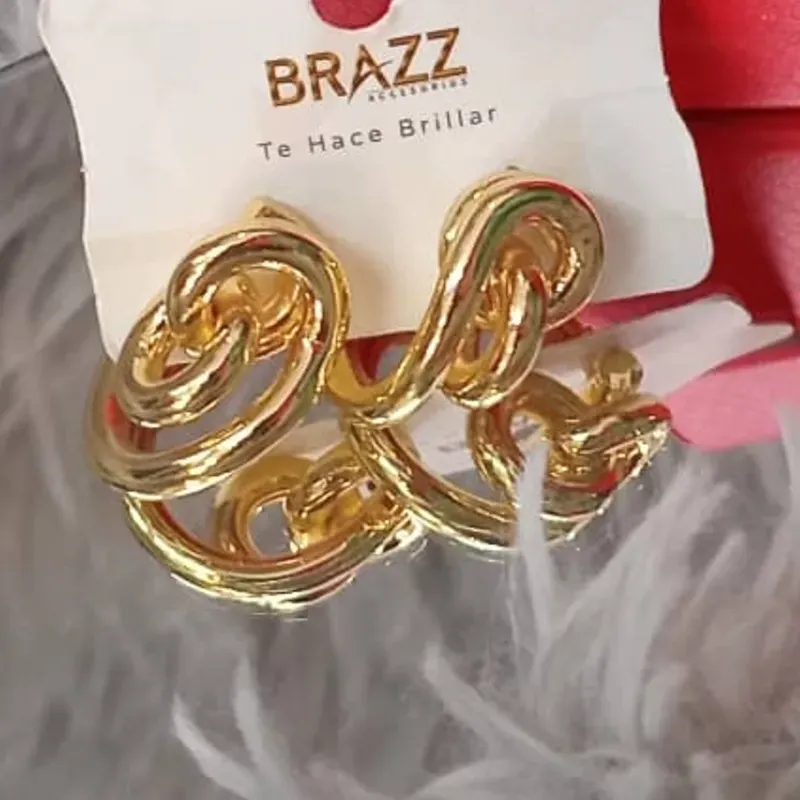 Aretes 