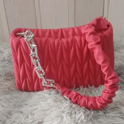 Cartera rosada 