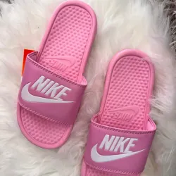 Chancletas de baño Nike 