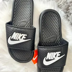 Chancletas de baño Nike 