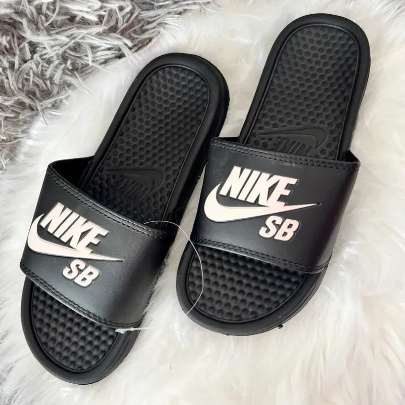 Chancletas de baño Nike 