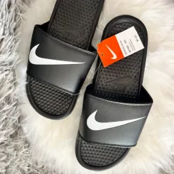 Chancletas de baño Nike 