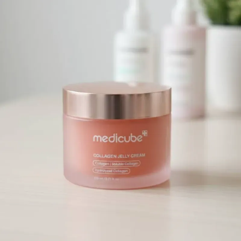 Crema Medicube de colágeno