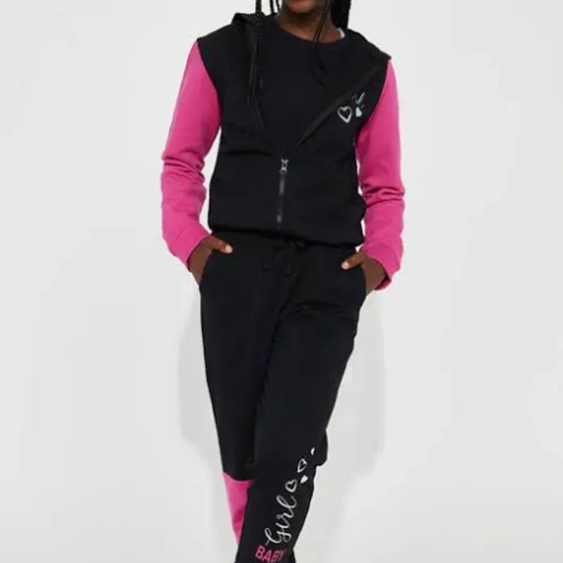 Juego de mono de niña