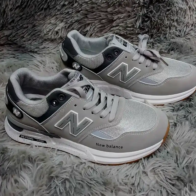New Balance Tradicionales 