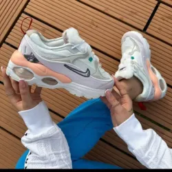 Nike Válvula 