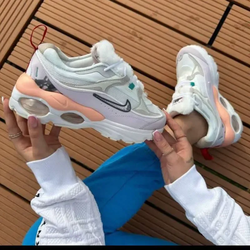 Nike Válvula 