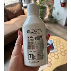 ✨ Redken Acidic Bonding Concentrate Shampoo ✨
