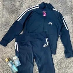 Set de abrigo y licra