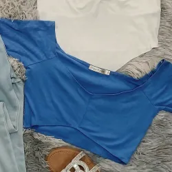 Top azul 