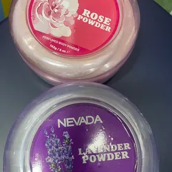Talco Nevada ( aromas lavanda y rosa)