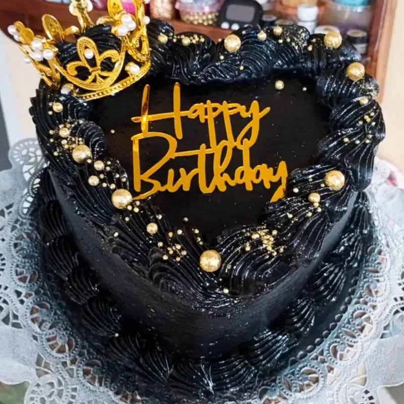 Cake corazón con coronita. 