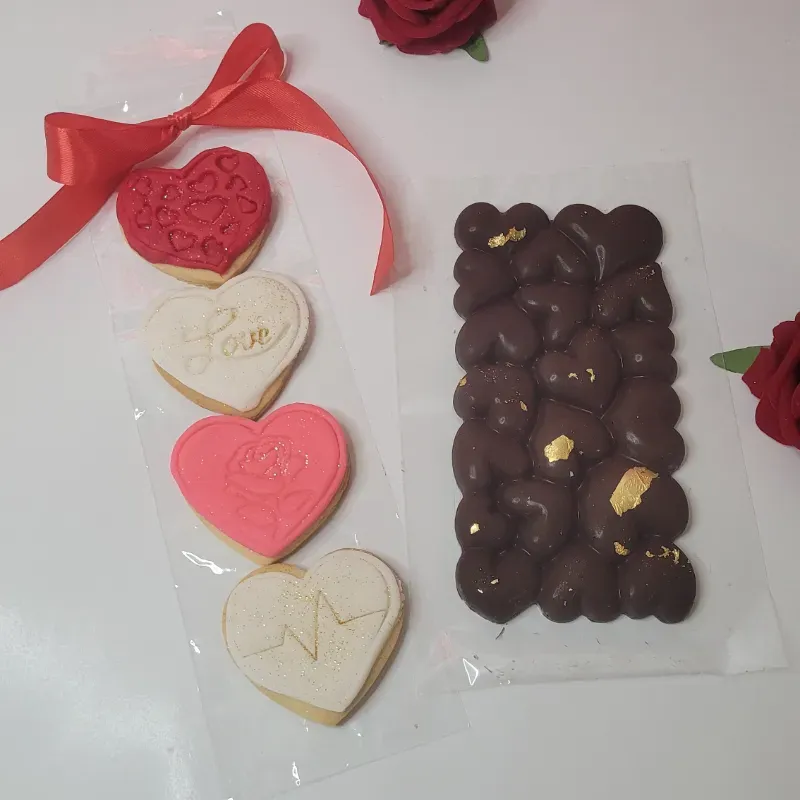 COMBO 1: CRUSH (barra de chocolate + set de galletas 4 unidades)