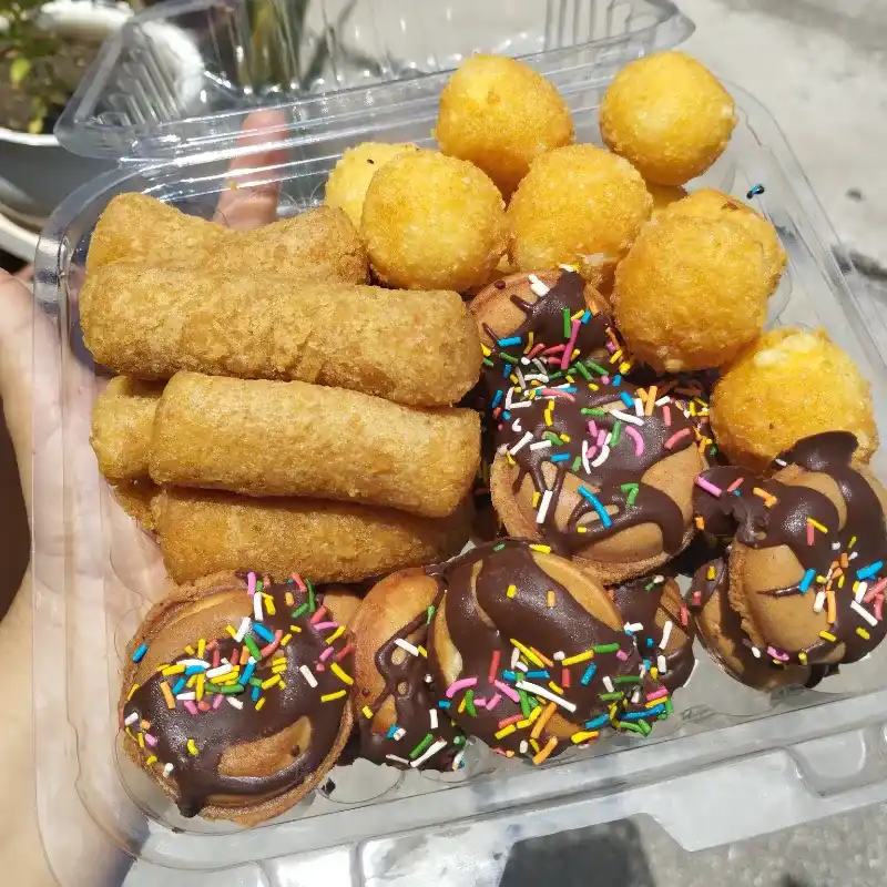 Packs de 15 U de donitas, bolitas de queso y croquetas 