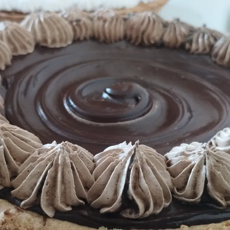 Pae ganache de chocolate  (18 cm)
