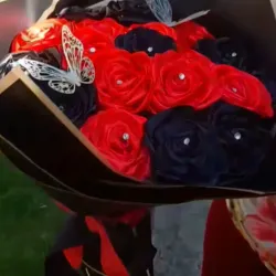 Ramo de rosas eternas