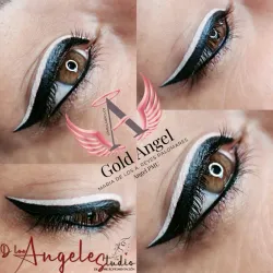 Tres Delineados Superiores.