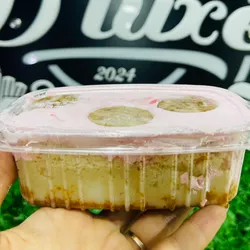 Charolas de dulces tres leches 