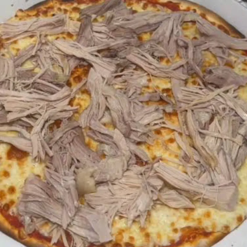 Pizza de Cerdo Asado