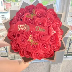 Elegancia en Rojo 🌹