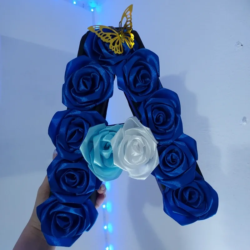 Letras 3D con rosas eternas 🌹