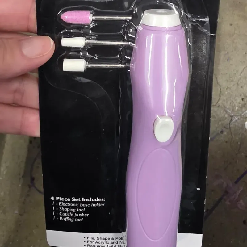 Dispositivo para uñas con pilas no incluidas 