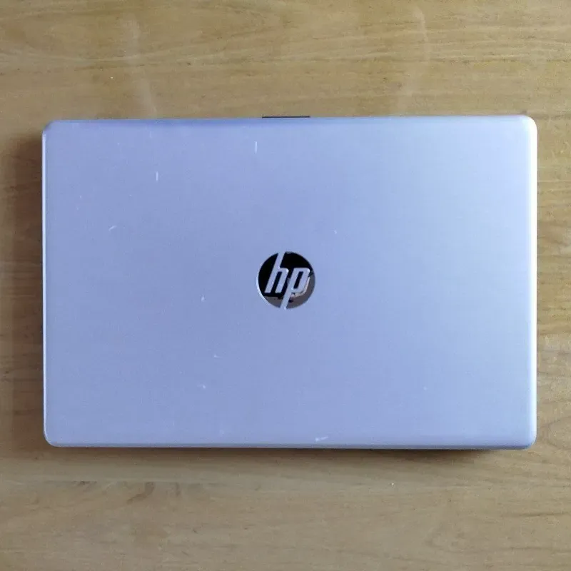 Laptop Hp 17-bs0xx $370 usd