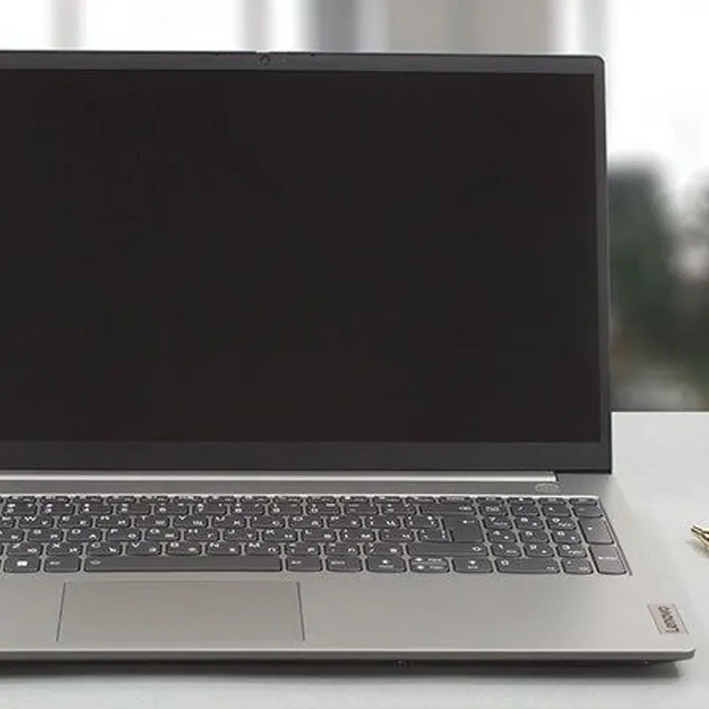 Laptop Lenovo ThinkBook 15 $700 usd
