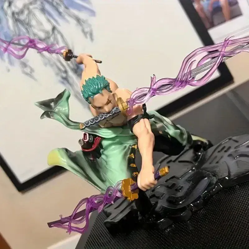 Roronoa Zoro figura de acción $60 usd 