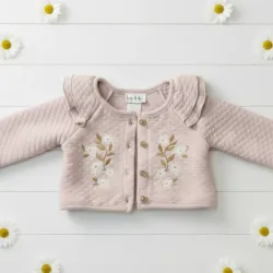 Abrigo c/ flores bordadas